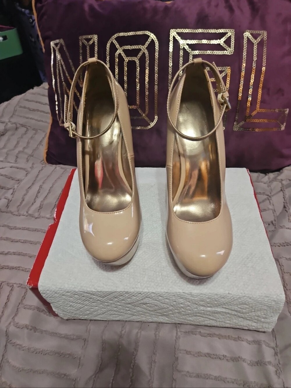 Bethany Mota Nude Patent Platform Wedge Pumps - Picture 2 of 7